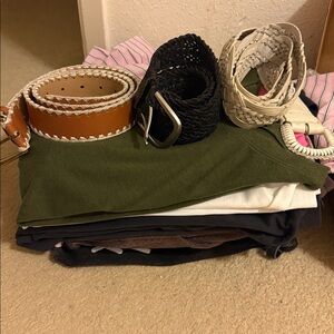 Bundle of 10 pieces of clothes plus 3 belts